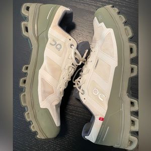 ON Men's Cloudventure Trail Running Shoes, size 10.5